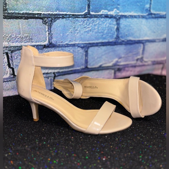 marbella Shoes - Nude Kitten Heels